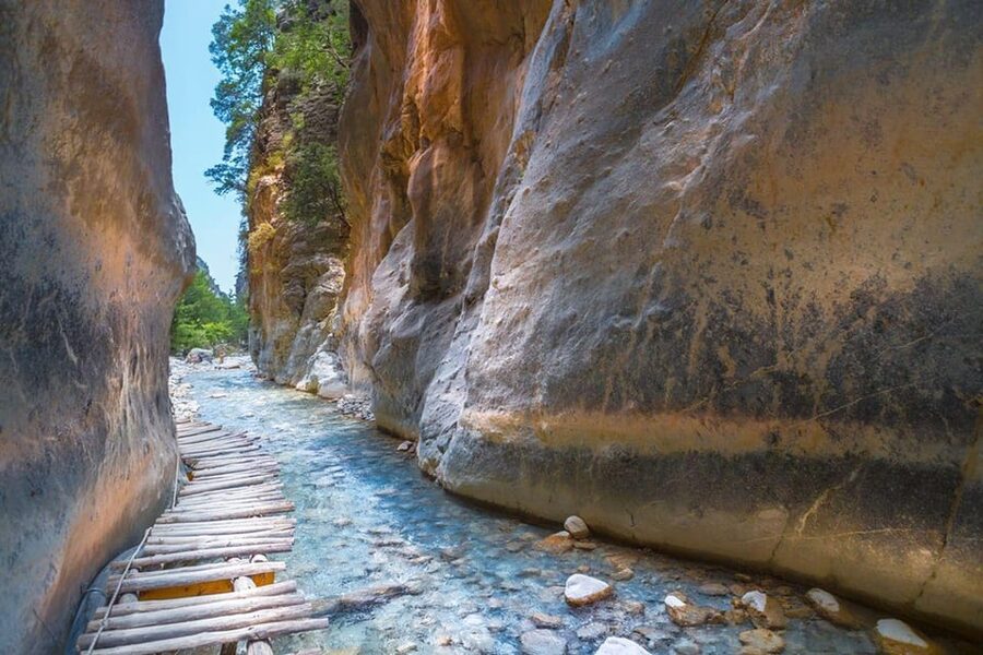 From Chania: Samaria Gorge with Professional Hiking Guide - Why Samaria Gorge is worth the sore feet