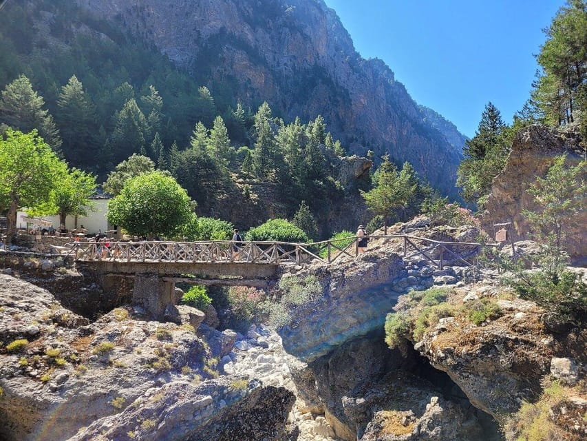 From Chania: Samaria Gorge with Professional Hiking Guide - Should you book the Samaria Gorge tour?