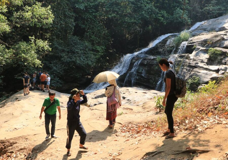 From Chiang Mai: Doi Inthanon National Park Hiking Tour - Lunch in a 150-year-old Karen village