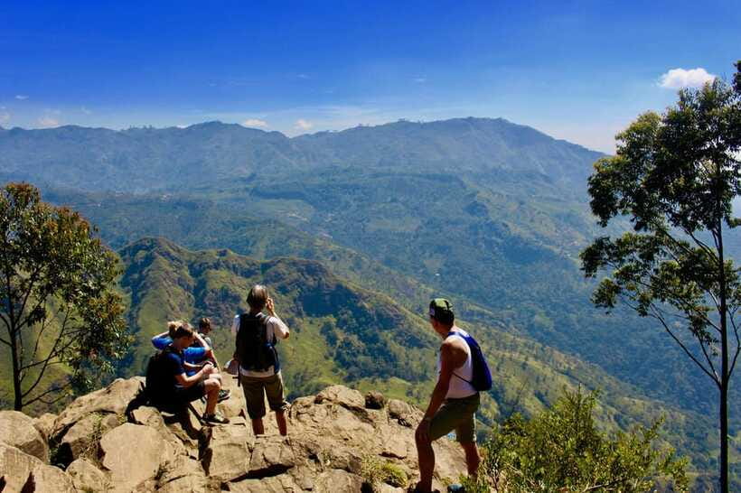 From Ella : Sun rise Hike to Ella Rock - The return walk and tuk tuk back to Ella