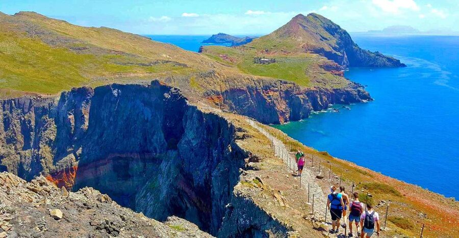 From Funchal: Ponta de São Lourenço/Caniçal Full-Day Hike - The ride from Funchal to the eastern trailhead