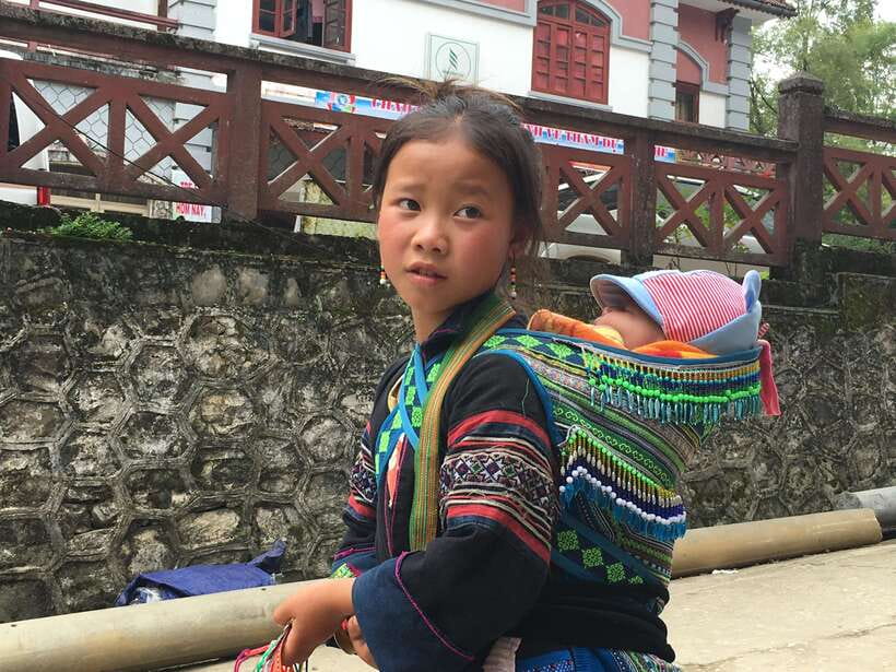 From Hanoi: 2-Day Sapa Trek Tour - Luxury Limousine Transfer - Who should book this Sapa trip?