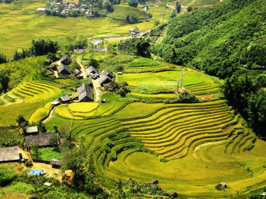 From Hanoi: 2-Day Sapa Trekking Trip with Homestay & Meals - Meeting the host family in Ta Van