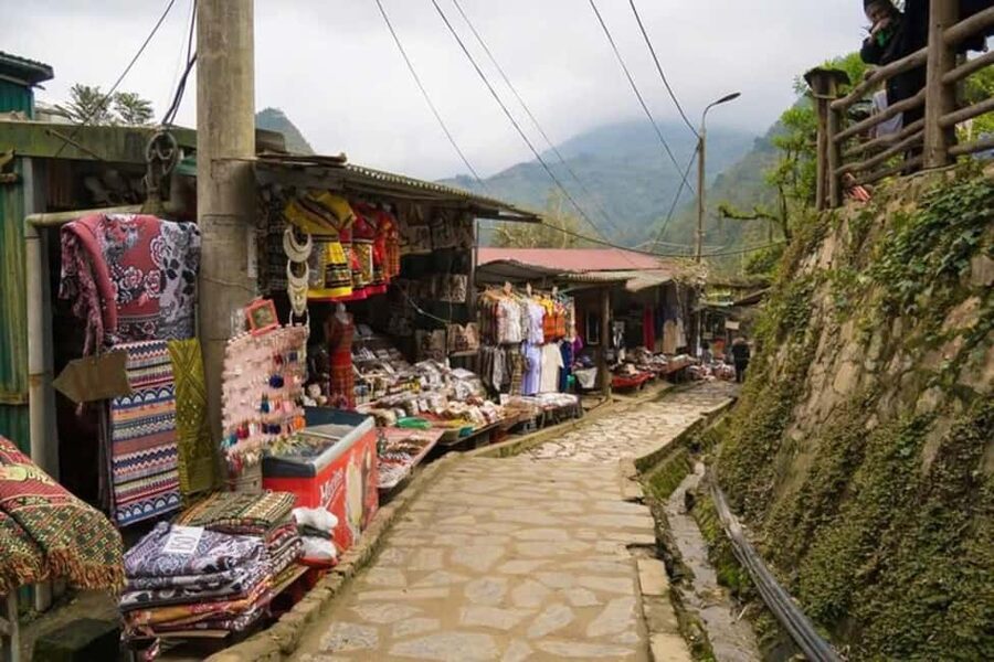 From Hanoi: 2-Days Sapa Trekking Tour Lao Chai and Cat Cat - Should you book this tour?