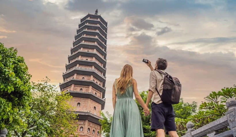 From Hanoi: Ninh Binh Boat Ride, Mua Cave Hike, Temple Visit - Why this Ninh Binh day trip works