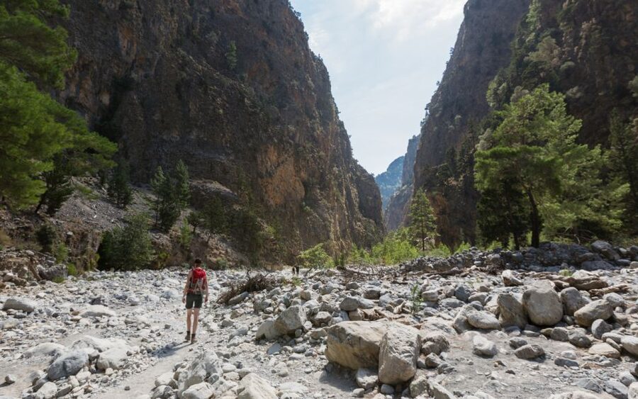 From Heraklion: Samaria Gorge Full-Day Guided Hiking Tour - What the 16 km hike feels like