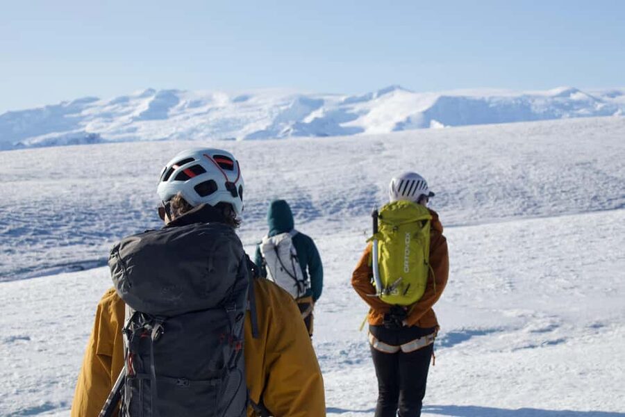 From Jökulsárlón: Vatnajökull Easy Level Glacier Hike - Crevasses, moulins, tunnels, and blue ice