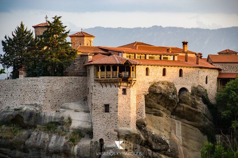 From Kalabaka: Authentic Meteora Hiking Tour - Local Agency - Why Meteora makes sense on foot