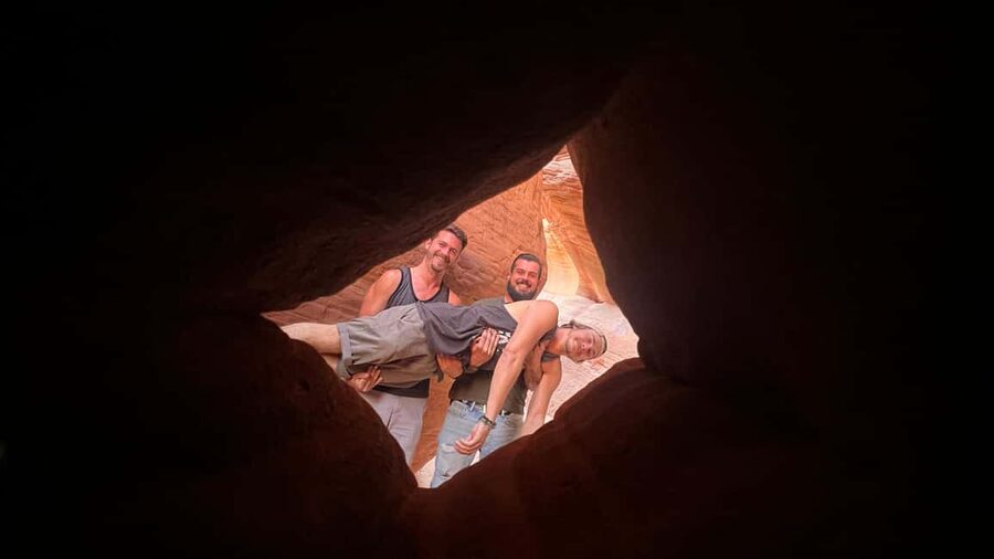 From Kanab: 3-Hour Peek-a-Boo Slot Canyon Hiking/Photo Tour - How this compares with a longer canyon day