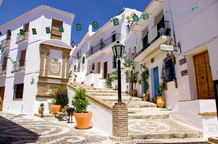 From Málaga: Frigiliana Hiking Tour with Wine & Appetizers - Is $65 a fair price?