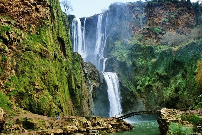 From Marrakech: Ouzoud Waterfalls Guided Hike and Boat Trip - The trail down to the pool