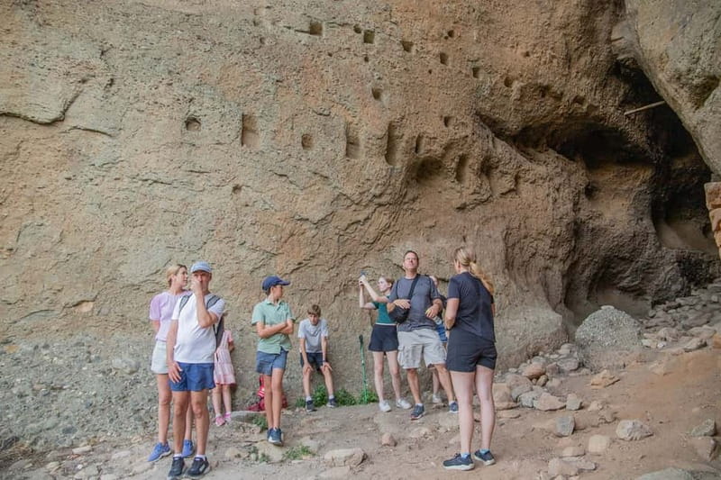 From Meteora: Hidden Hermit Caves Sunset Hiking Tour - Starting in Kastraki, then leaving the easy paths behind