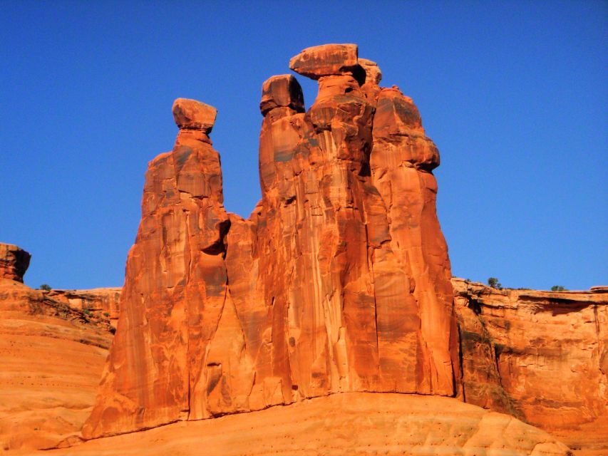 From Moab: Arches National Park 4x4 Drive and Hiking Tour - Is $337 a good value?