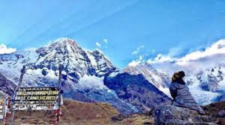 From Pokhara: 5-Day Annapurna Basecamp Trek with Hot Springs - Sinuwa to Deurali through forest and steep trails