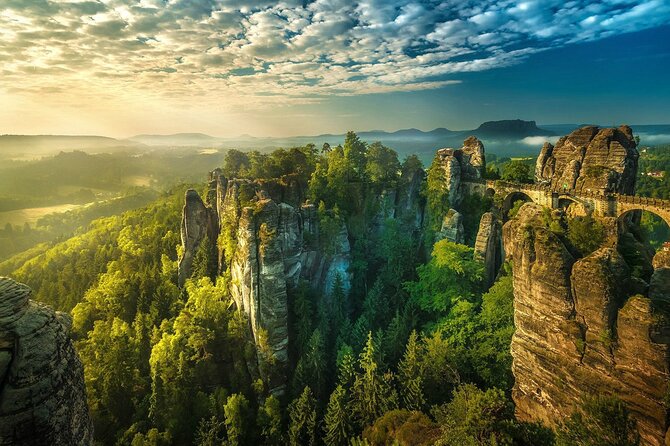 From Prague: Bohemian & Saxon Switzerland Small-Group Hike - Pravčická Gate and Sokolí hnízdo