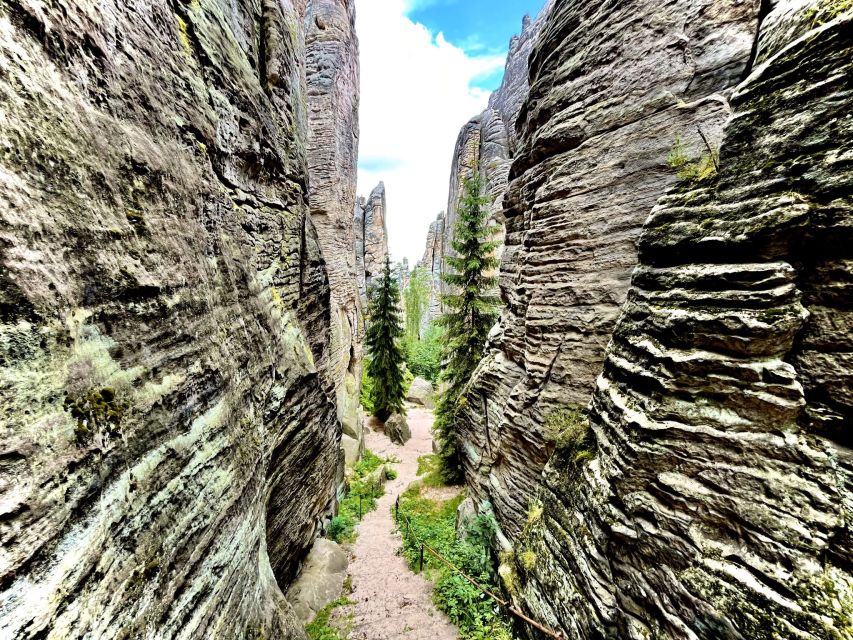 From Prague: Hike, Castle and Brewery in Bohemian Paradise - The Prachov Rocks: a 3.5 km sandstone maze