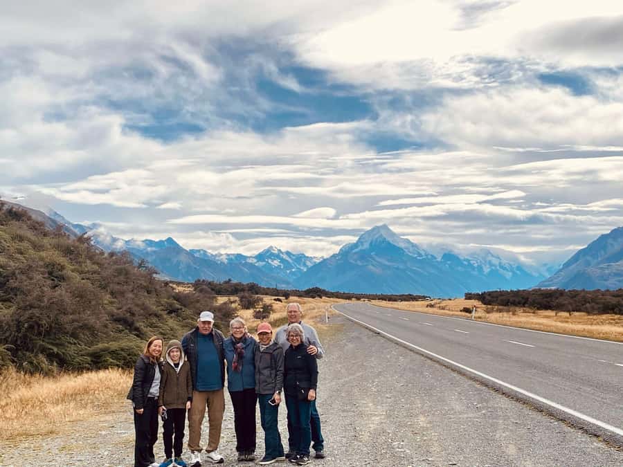 From Queenstown: Mount Cook Heli-Hike and Bus Tour Combo - The Queenstown to Mount Cook road journey