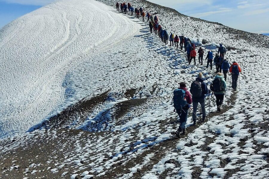 From Reykjavik: Kerlingarfjöll Hiking Day Tour - What to wear and carry