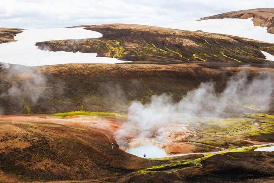 From Reykjavík: Landmannalaugar Day Hike - Grænagil and the optional Bláhnúkur climb