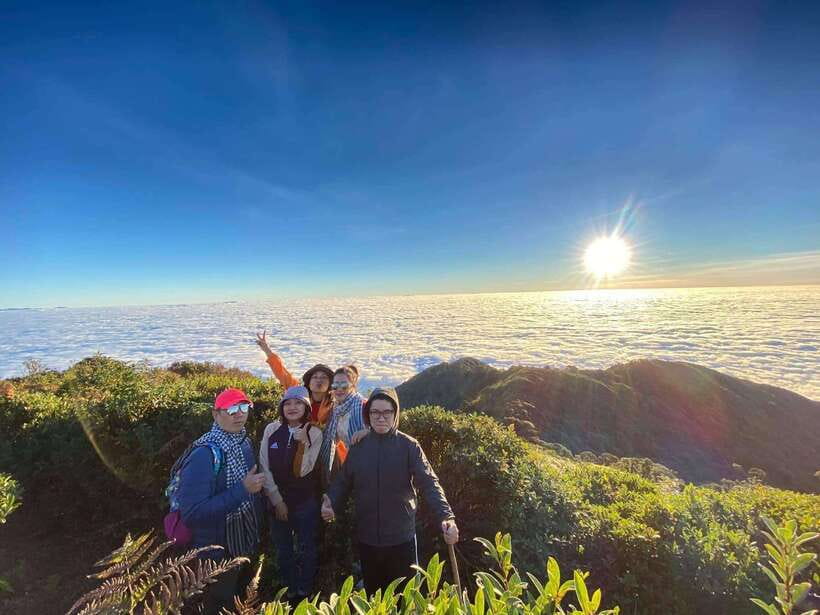 From Sa Pa: Full Day Trek of Fansipan Mountain - Fansipan is a serious day on foot