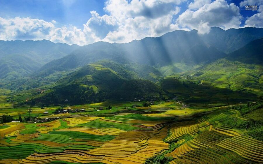 From Sapa: Terrace Fields and Local Villages Trek with Lunch - How hard is the seven-hour trek?