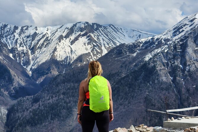 From Sarajevo: Full-Day Hike to Lukomir Village - The first 2.5 hours on foot