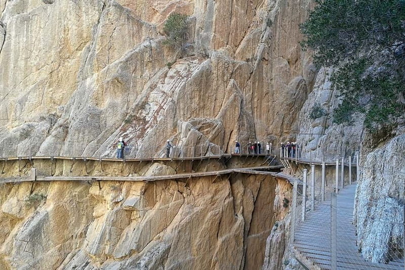 From Seville: Caminito del Rey Hike Day Trip - Shared or private tour?