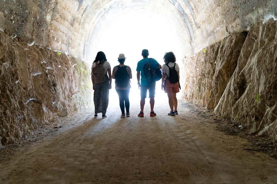 From Siracusa: Pantalica Nature Reserve Guided Hiking Tour - Four hours among cliffs, caves, and tombs