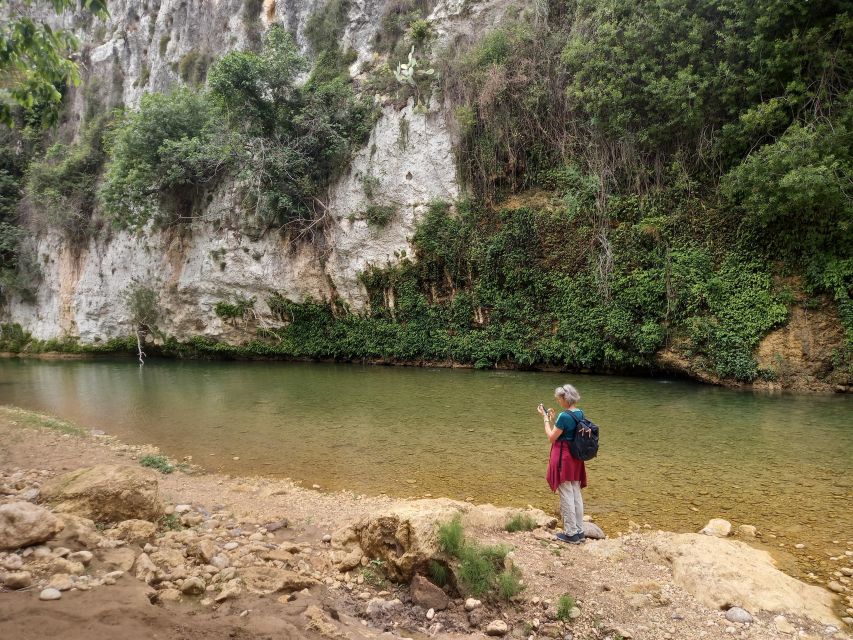 From Siracusa: Pantalica Nature Reserve Guided Hiking Tour - What to pack for a comfortable hike