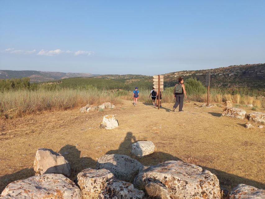 From Siracusa: Pantalica Nature Reserve Guided Hiking Tour - Is the small-group format worth it?