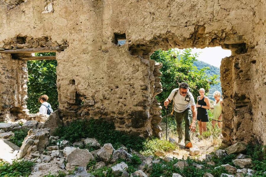 From Sorrento: Path of the Gods Guided Hike with Transfers - Why the Path of the Gods is worth your time