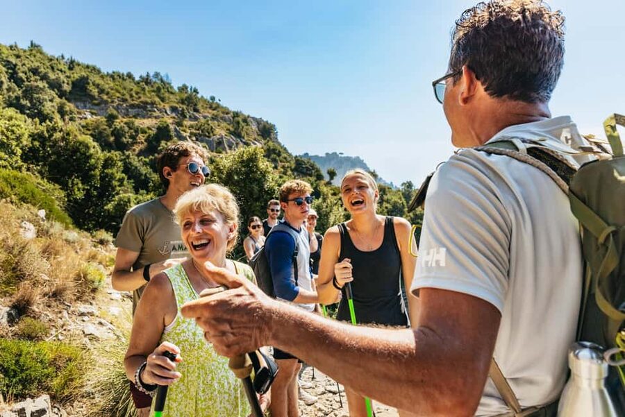 From Sorrento: Path of the Gods Guided Hike with Transfers - What the guide adds to the walk