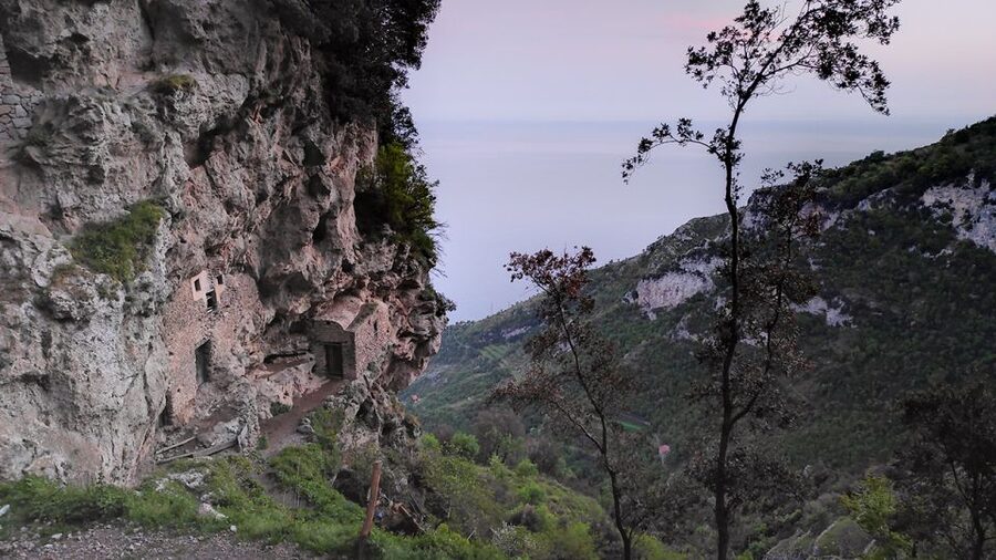 From Sorrento: Path of the Gods Hike with Tasting Stop - Starting in Piazza Torquato Tasso