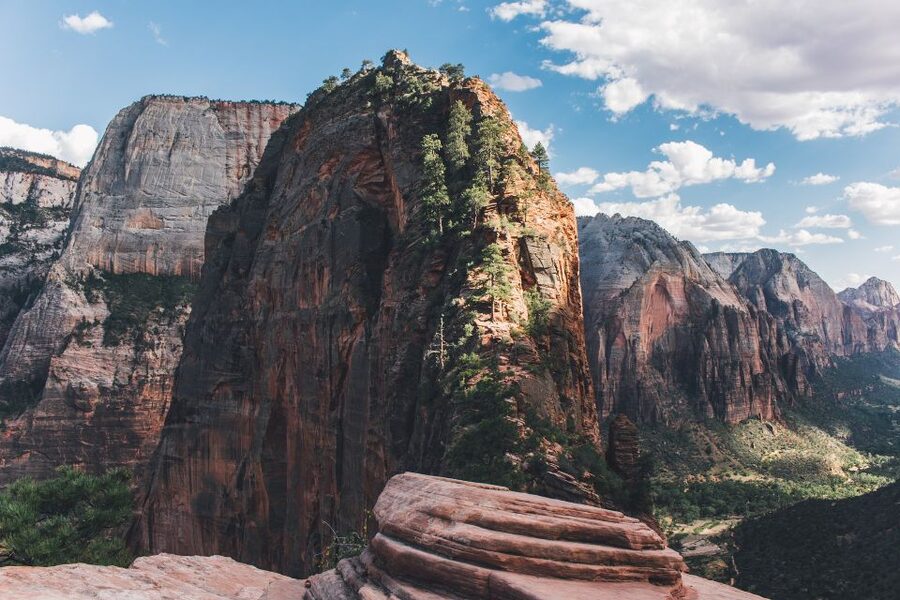 From Springdale: Greater Zion Scenic Hiking Tour - Choosing four hours or eight