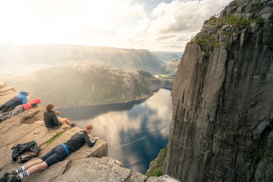 From Stavanger: Pulpit Rock Guided Hike with Pickup - Why this Stavanger hike is different