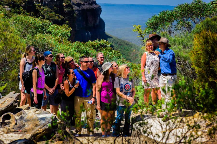 From Sydney: Blue Mountains Small-Group Tour Picnic & Hike - The Evans Lookout to Govetts Leap hike is the day’s centerpiece