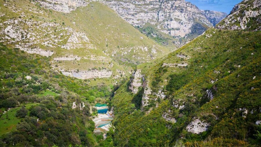 From Syracuse: Cavagrande Natural Reserve Guided Trek - Why Cavagrande makes a fine change from Syracuse