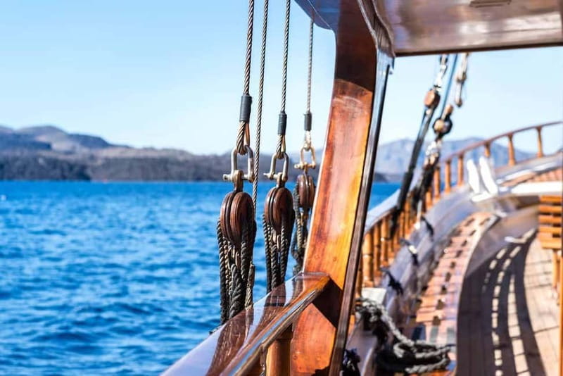 From Thera: Thirasia Cruise w/ Volcano Hike and Hot Springs - Palea Kameni and the warm-water swim