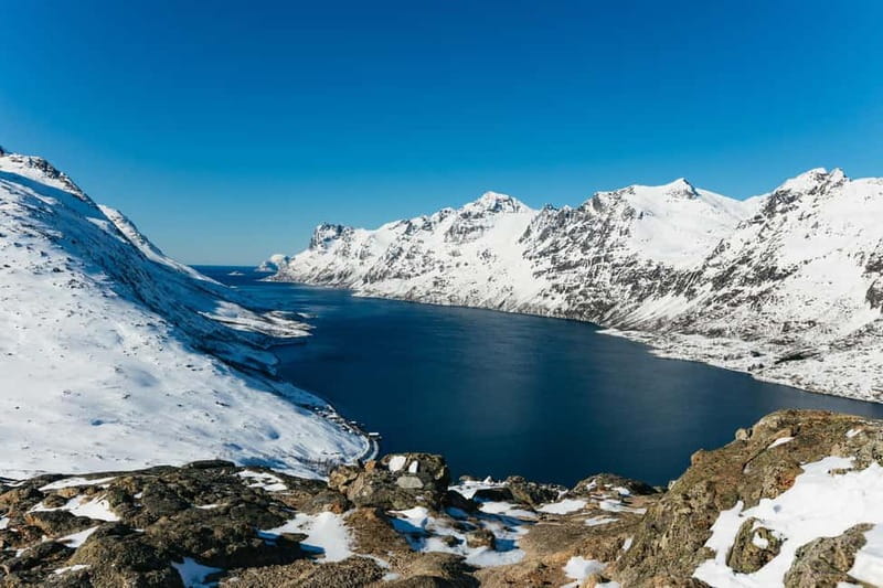 From Tromsø: Snowshoeing Hike with Picnic Lunch and Photos - Choosing a route in Arctic weather
