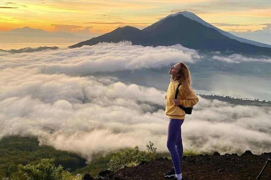 From Ubud: Mount Batur Hiking With Hotspring - Coffee, tea, and the final stop