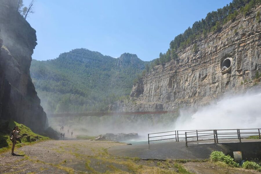 From Valencia: Montanejos Tour with Guided Hike - Key points to know before booking