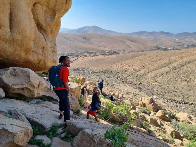 Fuerteventura: Ajuy Caves & hike to secret Las Penitas Arco - Lunch, timing, and the long ride home