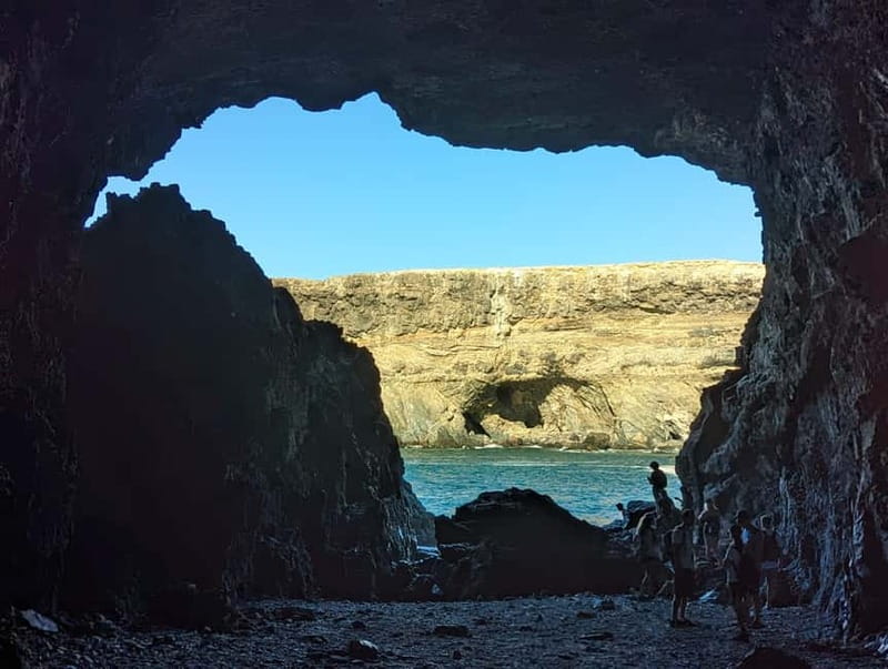 Fuerteventura: Ajuy Caves & hike to secret Las Penitas Arco - Who should book this Fuerteventura outing?