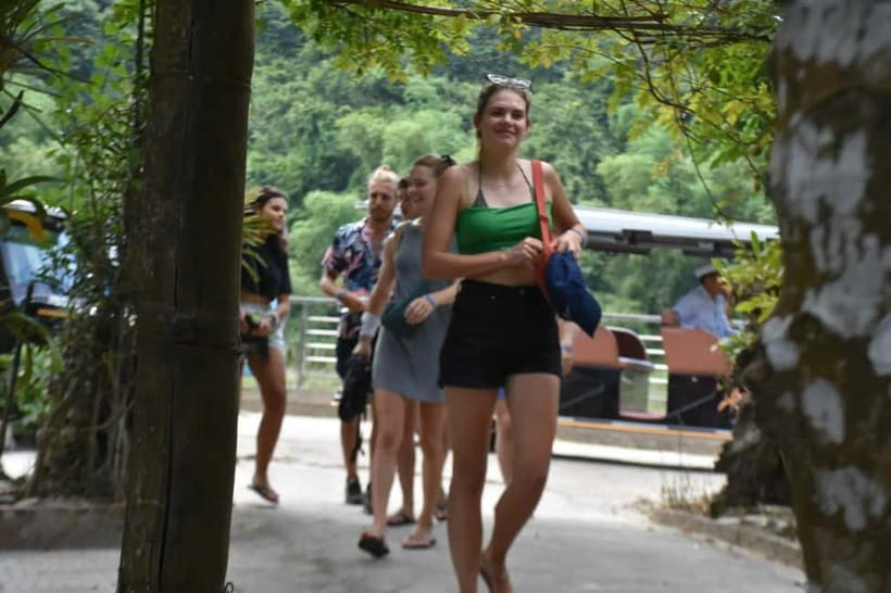 Fullday Trekking in Cat Ba National Park to Viet Hai Village - 2:30 p.m. by boat toward Lan Ha Bay