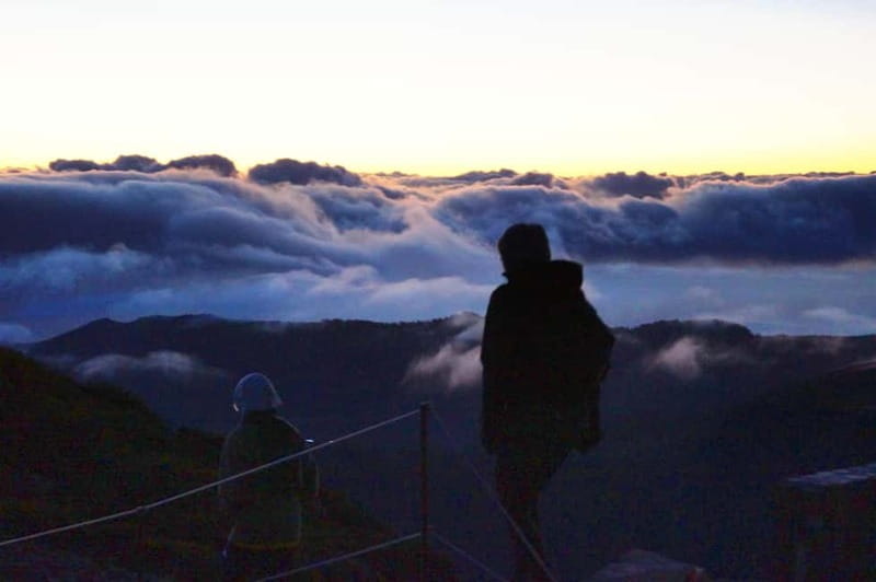 Funchal: Pico do Arieiro Sunrise Plus 2 extra Hiking Trails - What to bring for a safer, better day