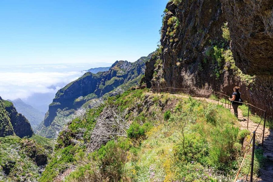 Funchal: PR1.2 Pico Ruivo & Achada Teixeira Hiking Transfer - Why Pico Ruivo is worth the effort