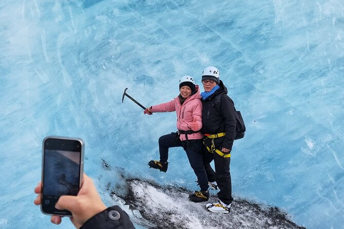 Glacier Hike, South Coast Waterfalls & Black Sand Beach - What the $198 price buys you