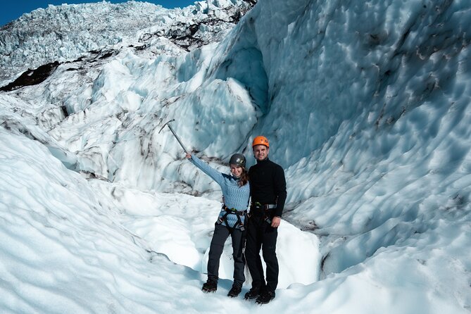 Glacier Hiking In Skaftafell - Why a group of 12 is a useful size