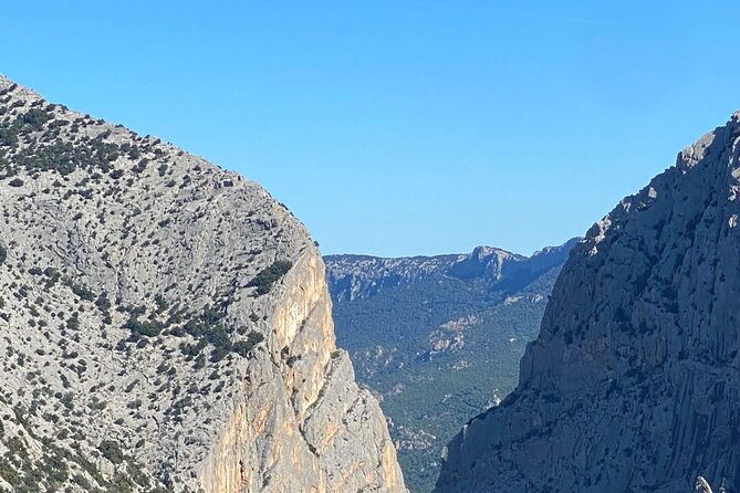 Gorropu canyon guided hike - The cool water makes a fine lunch stop