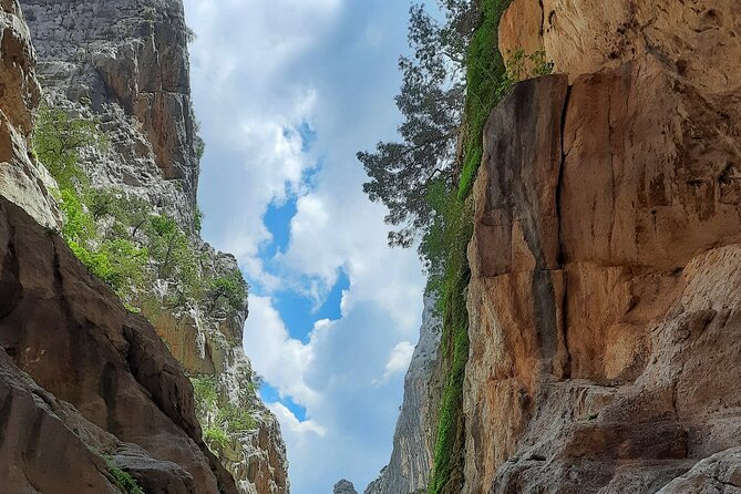 Gorropu canyon guided hike - Leaving Orosei for the rough mountain road